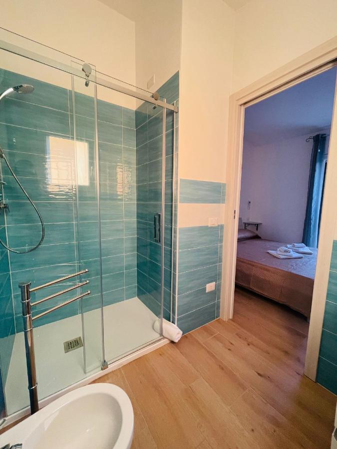 Chrisso Rooms Affittacamere San Teodoro  Exterior photo